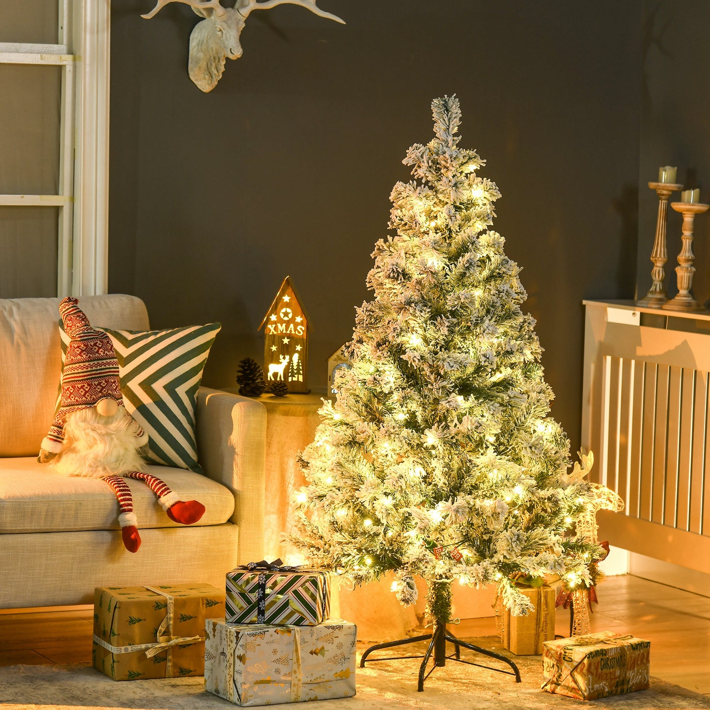 HOMCOM 4.5ft Snow-Flocked LED Christmas Tree with Auto-Open & 311 Tips