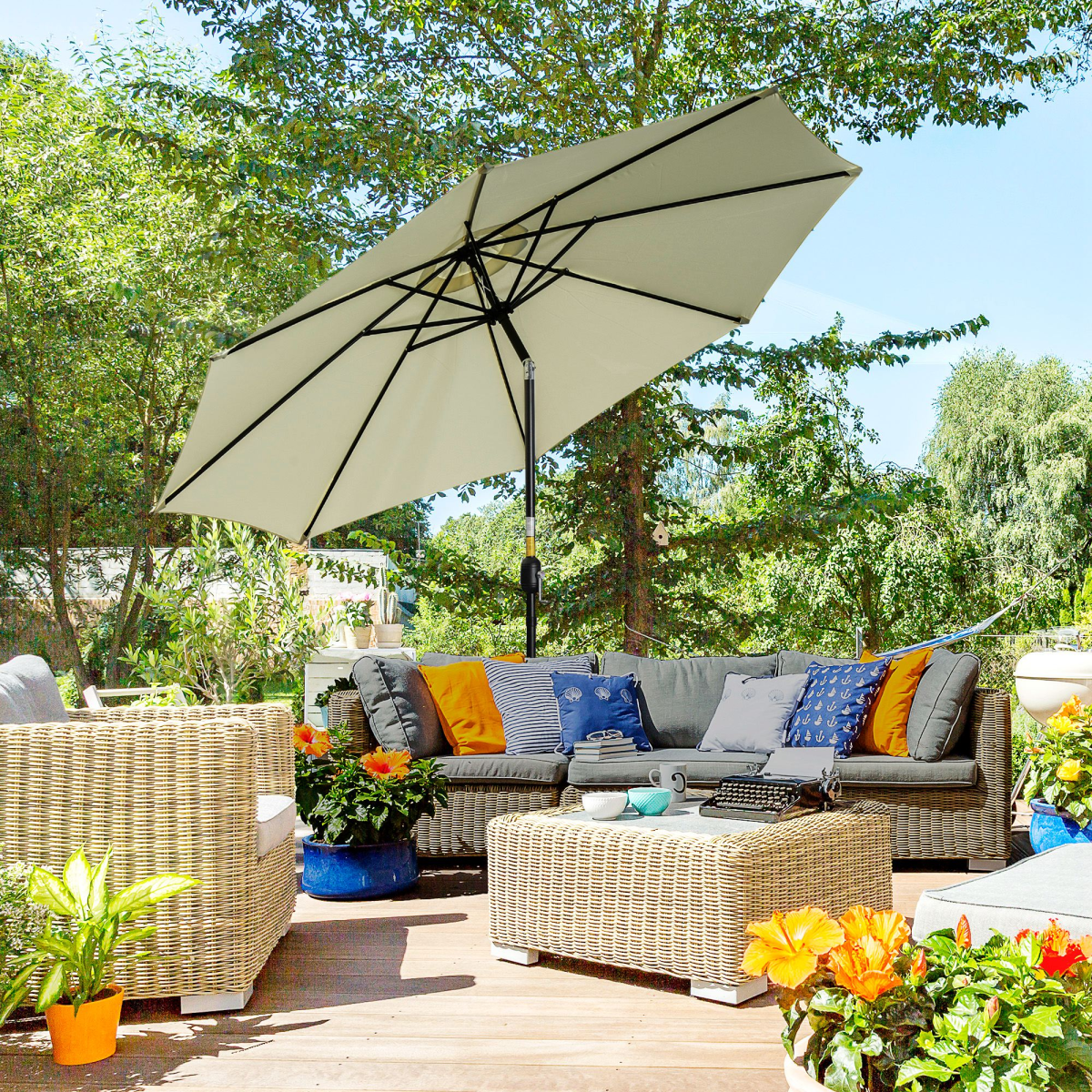 Stylish 10' Wall-Mounted Patio Umbrella with Crank & Adjustable Tilt