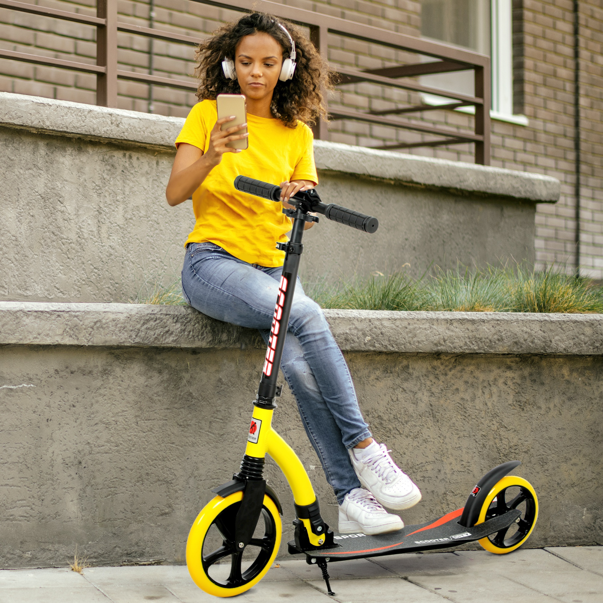 Lightweight Foldable Kick Scooter for Teens & Adults - Smooth Ride in Yellow