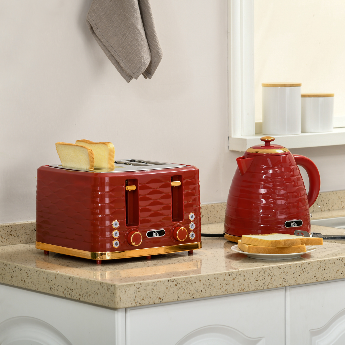 Chic Red Kettle & Toaster Set – 1.7L Rapid Boil & 4-Slice Perfection!