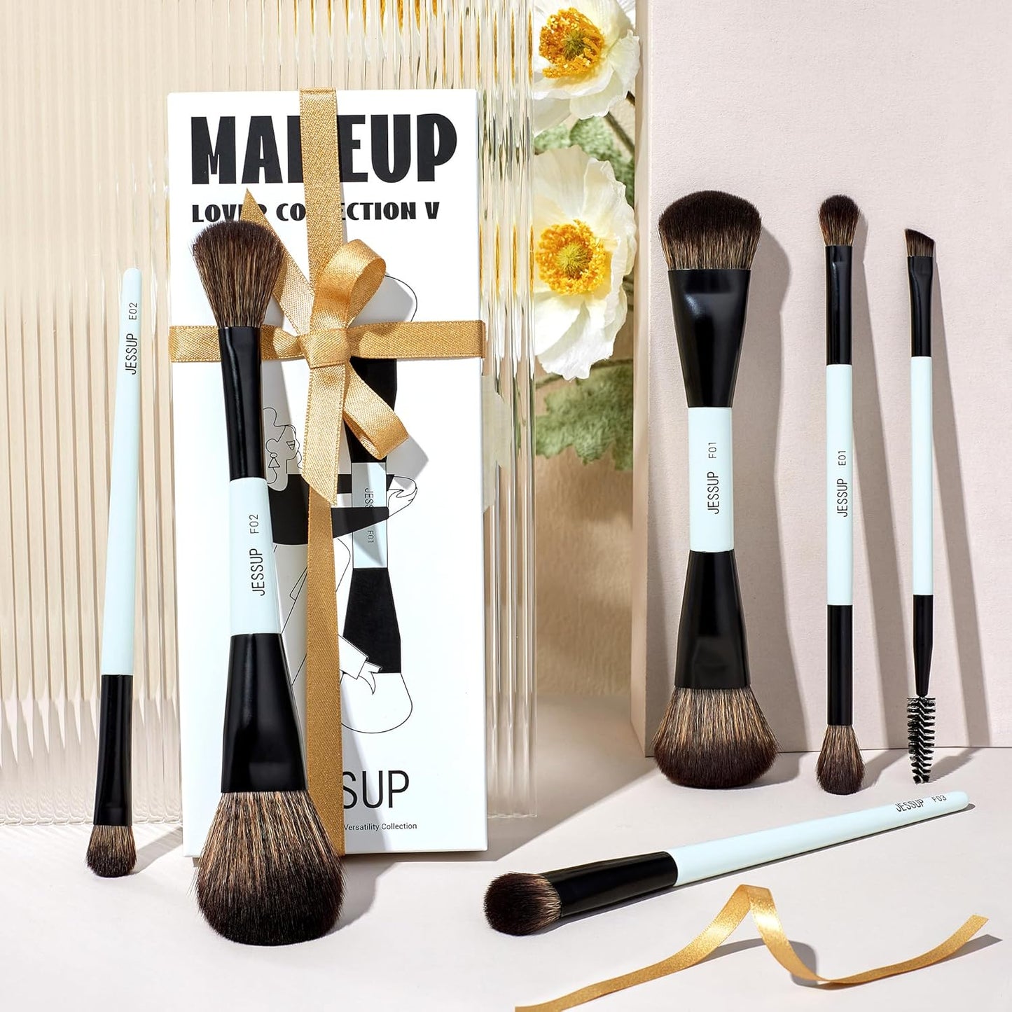 Vibrant Cyan 6-Piece Double-Sided Vegan Makeup Brush Set for Flawless Foundation, Contour, Blush, Highlight, and Eyeshadow Application