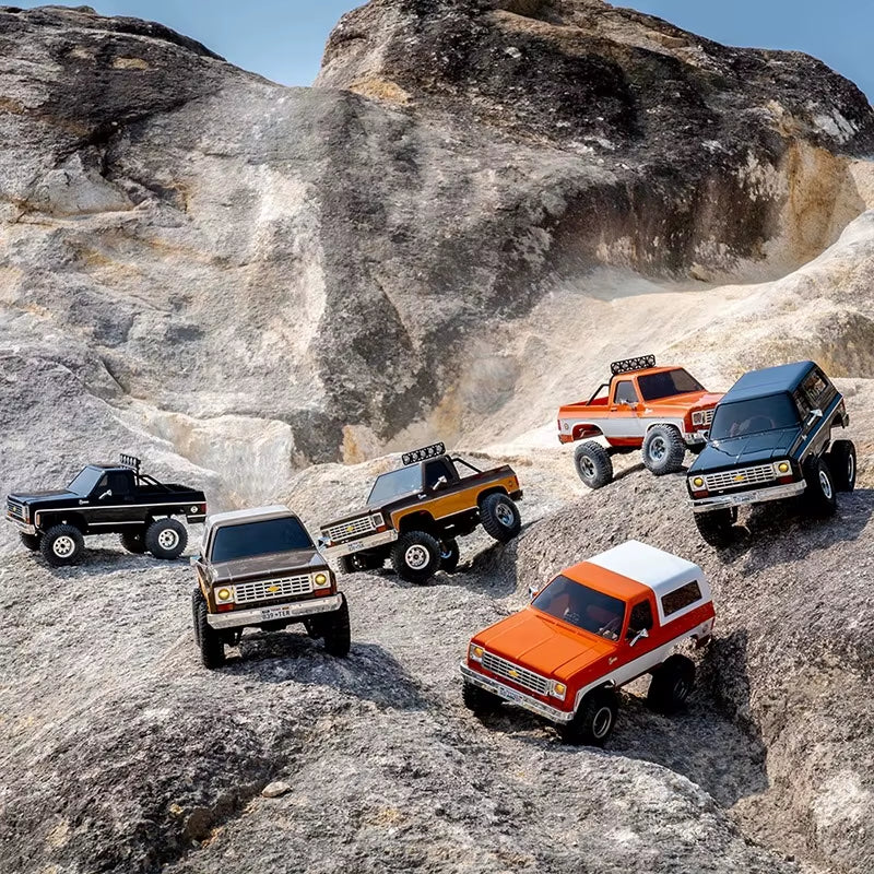 Fms 1:24 K5 Blazer Retro Simulation Pickup Truck Model Rc Climbing Car Remote Control Car Model Dual Speed Off-Road Vehicle Toy