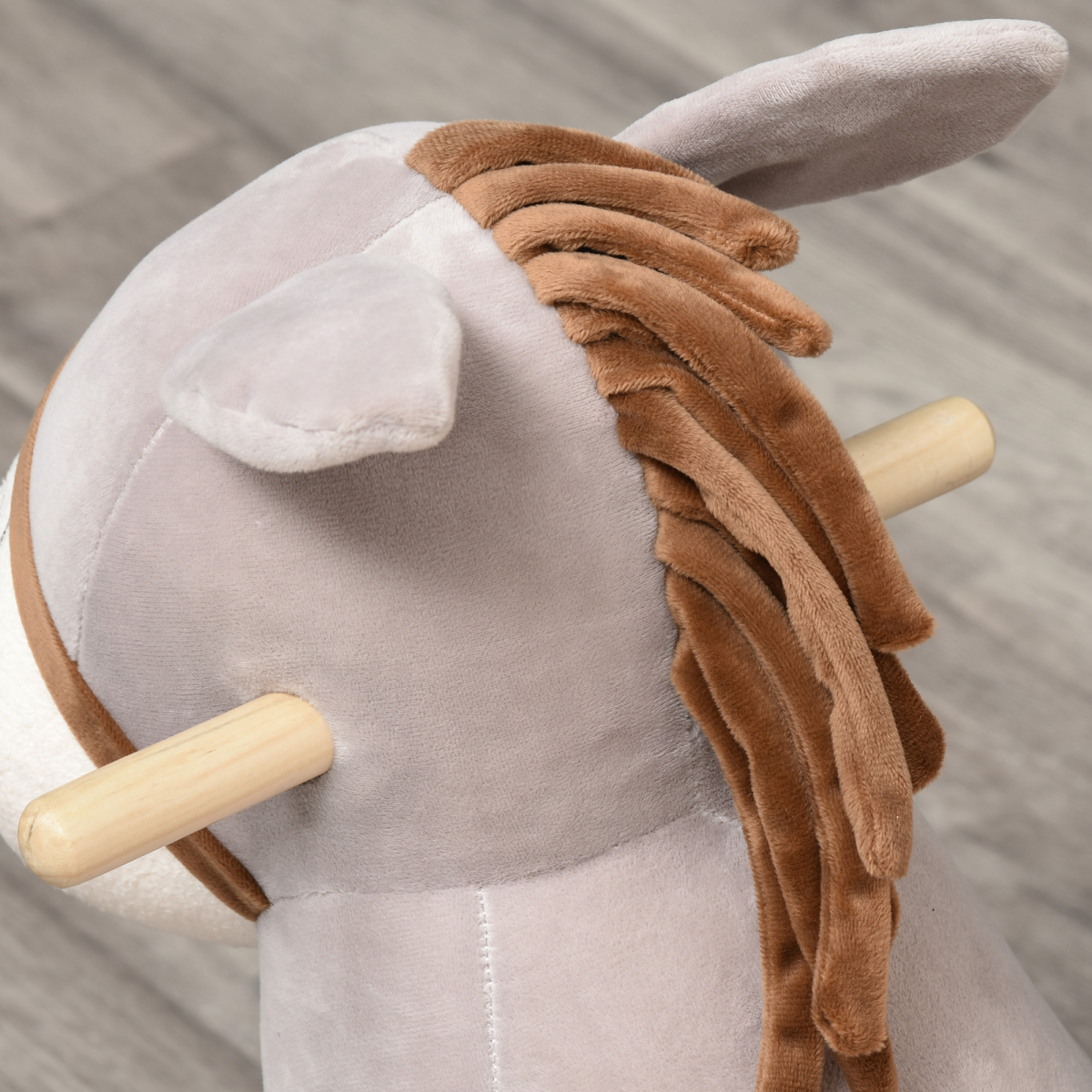 Kids' Rocking Horse: Classic, Safe & Durable Ride-On Toy for Imaginative Play