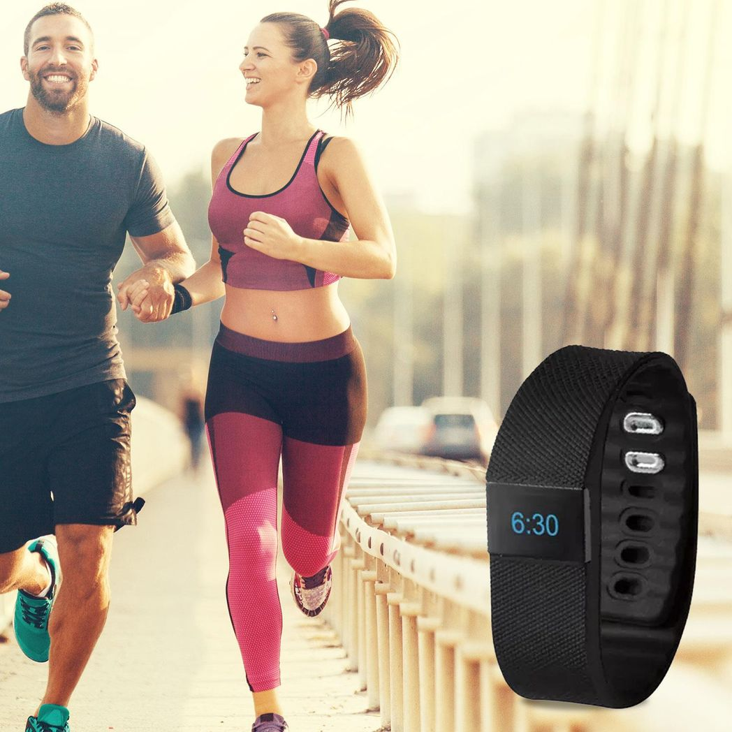 BAS-Tek Classic Bluetooth Fitness Tracker - Sleek Black Wellness Companion