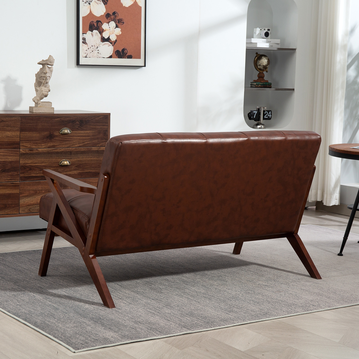 Stylish Compact Vintage 2-Seater Sofa - Resistant Upholstery