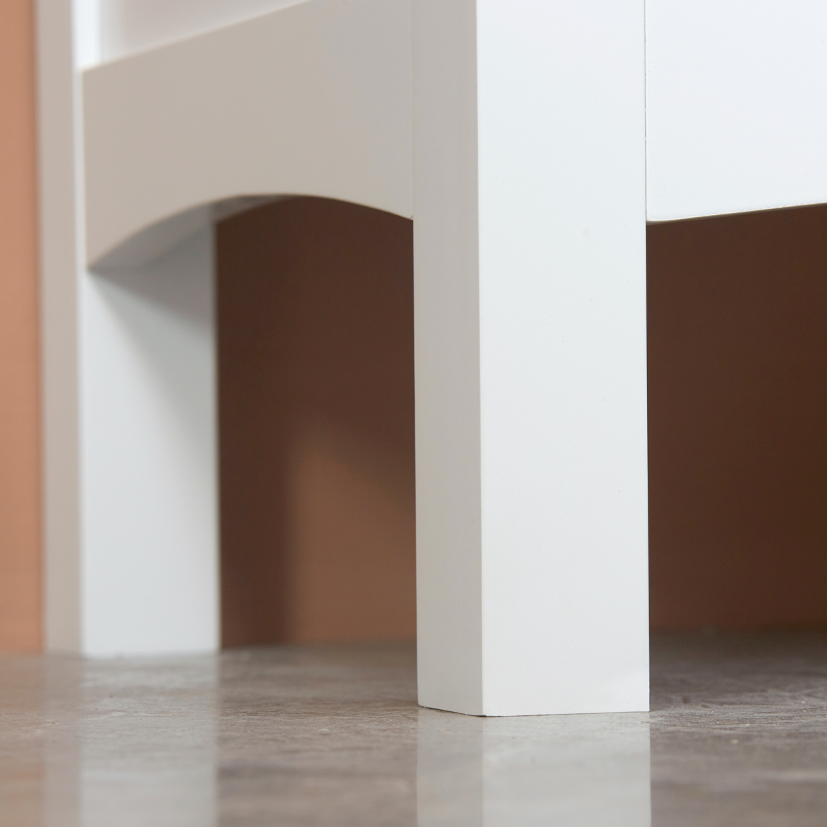 Kleankin Tall Bathroom Cabinet - Double Door Storage with Adjustable Shelves