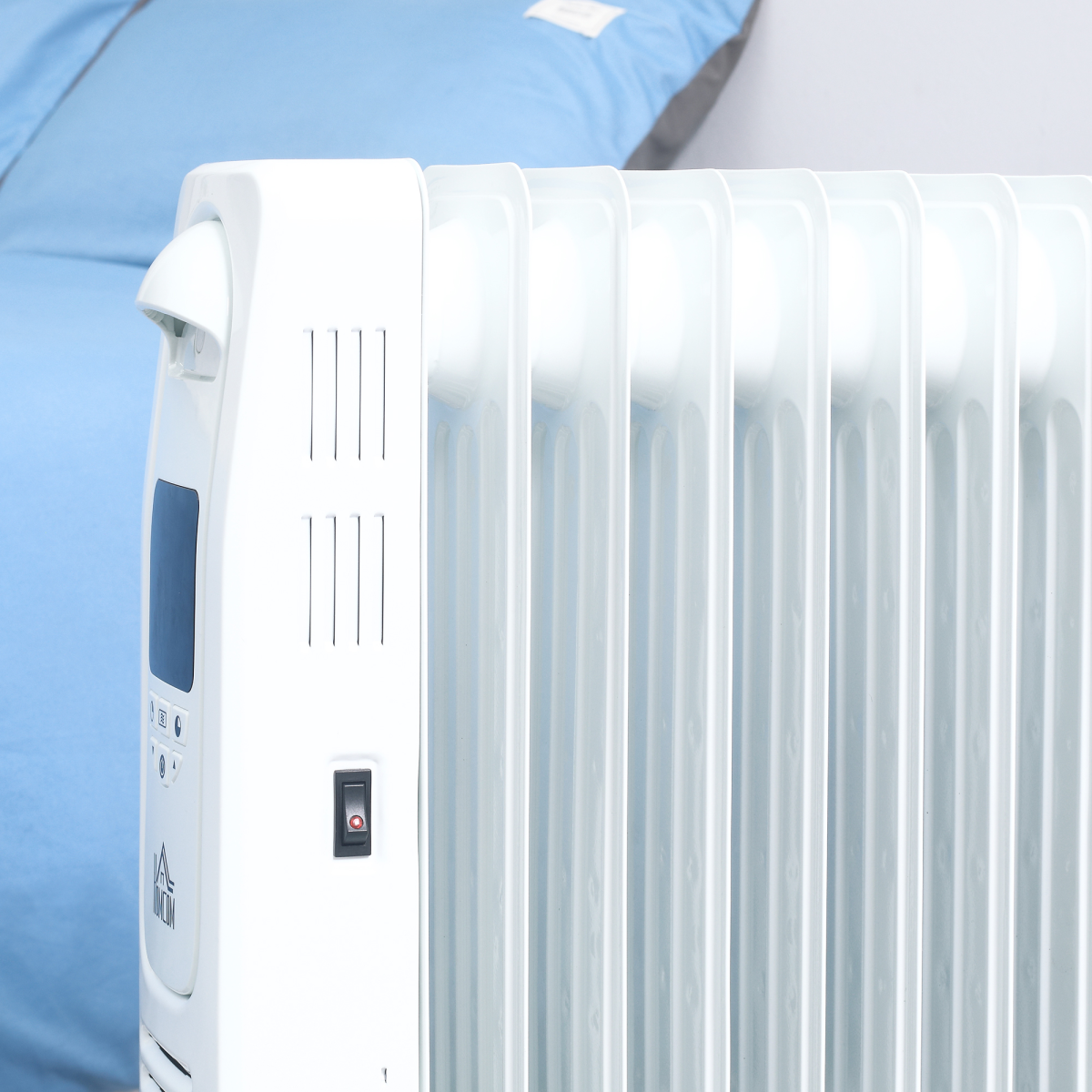 2000W Digital Oil-Filled Radiator, 9-Fin, Remote, 24h Timer, White
