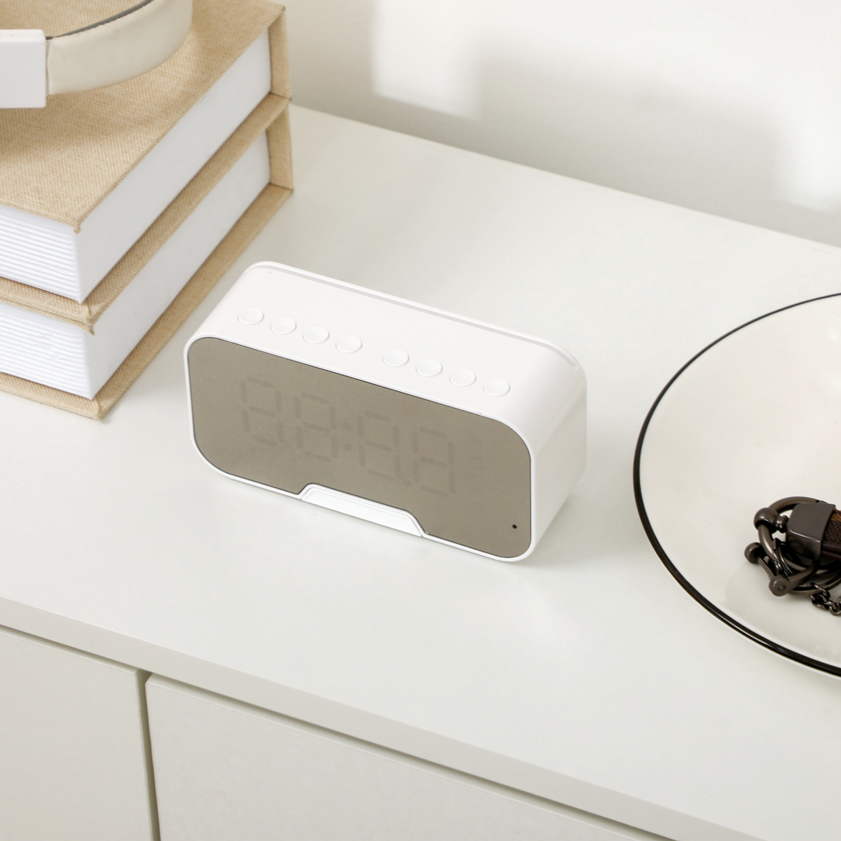 Stylish Slim Shoe Cabinet: Space-Saving Storage for 12 Pairs
