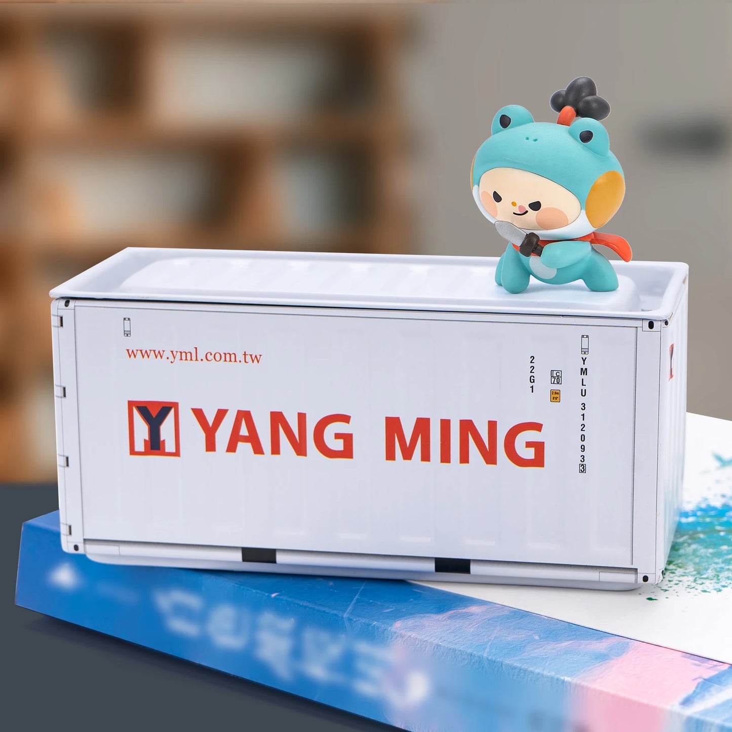 Mini Iron Storage Box Creative Decoration Desktop Model