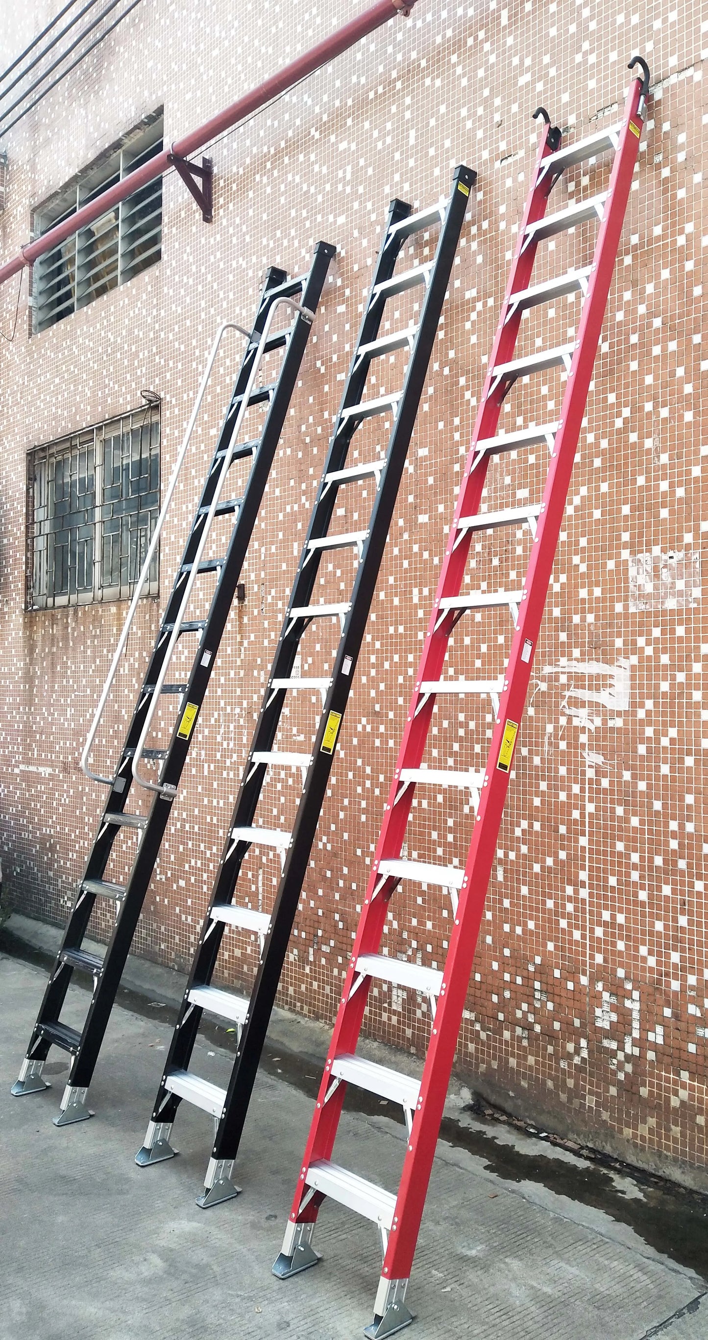 EN61478 Fiberglass Single Section Straight Strengthen Step Support And Handrail Ladder For Electricians