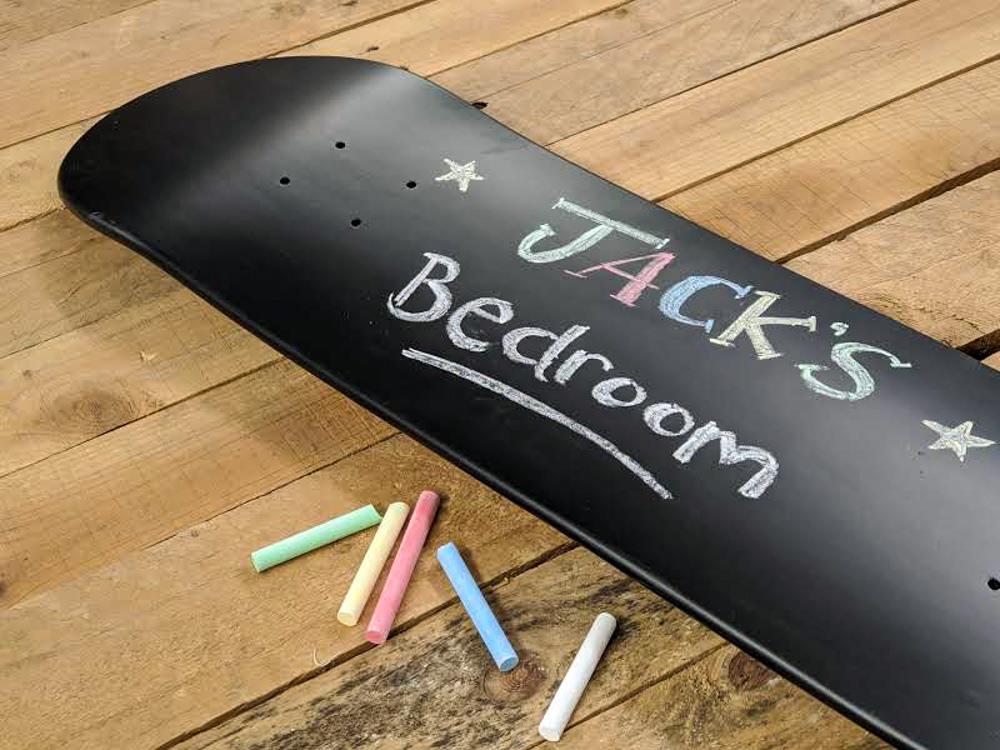 Venom Skateboards Kids Matt Black Chalkboard / Message Board