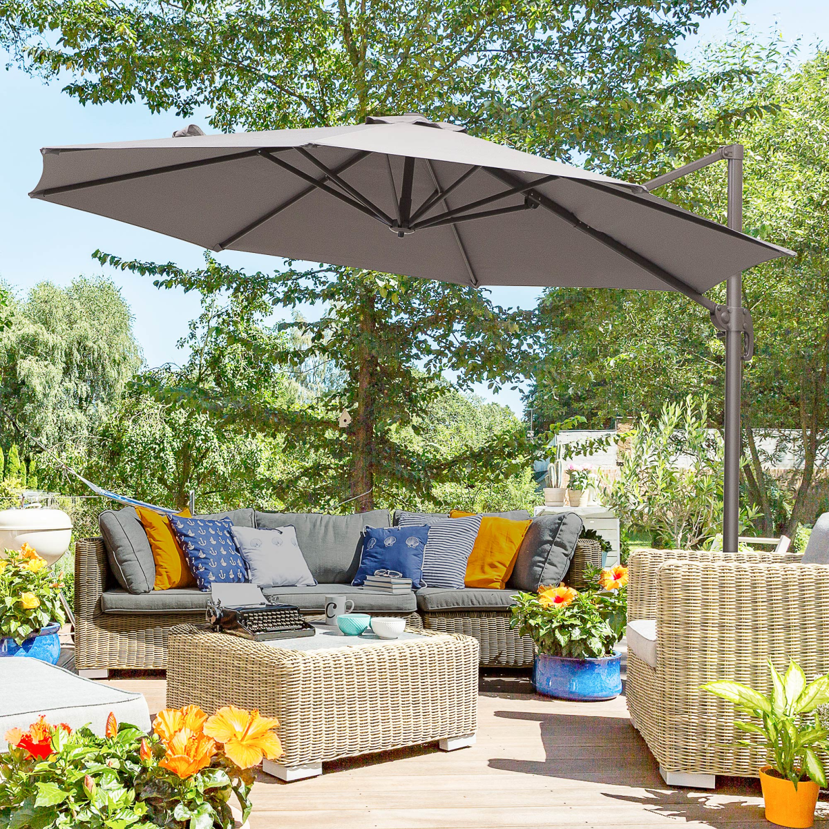 Versatile Wall-Mounted 10ft Outdoor Umbrella